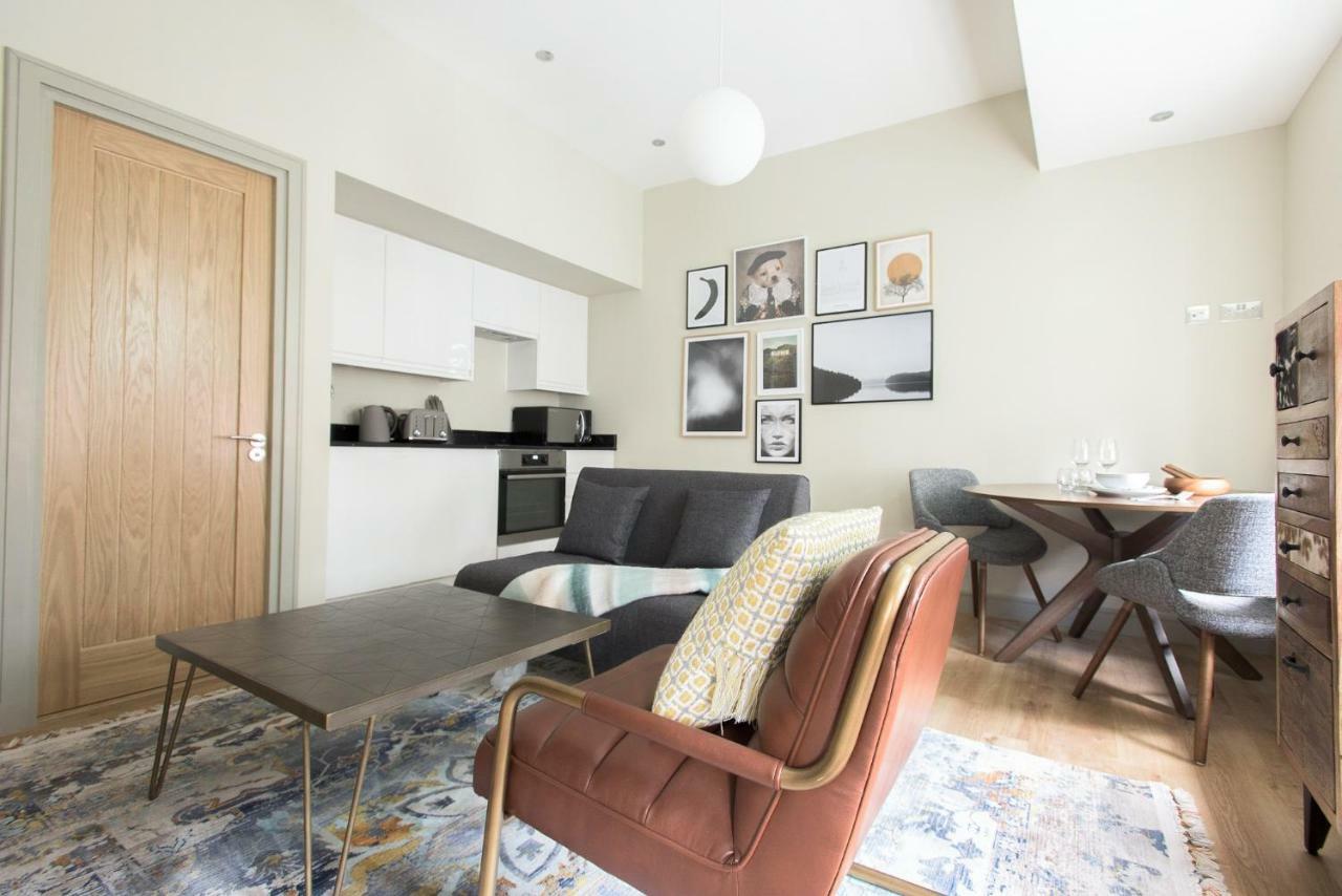 The Soho Loft - Elegant & Modern 1Bdr Appartement Londen Buitenkant foto