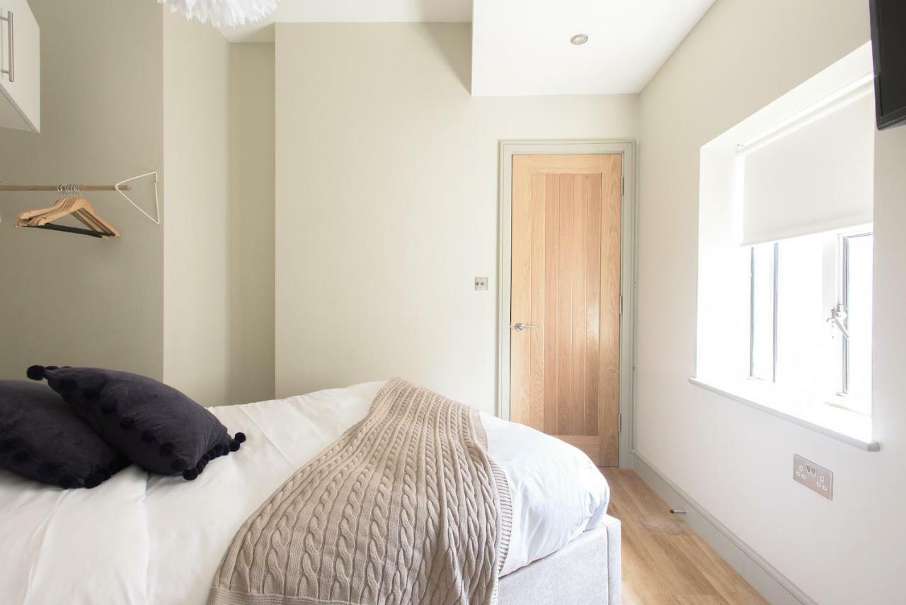 The Soho Loft - Elegant & Modern 1Bdr Appartement Londen Buitenkant foto