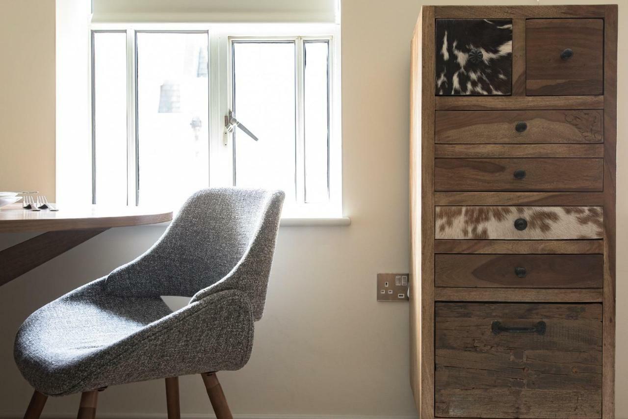 The Soho Loft - Elegant & Modern 1Bdr Appartement Londen Buitenkant foto